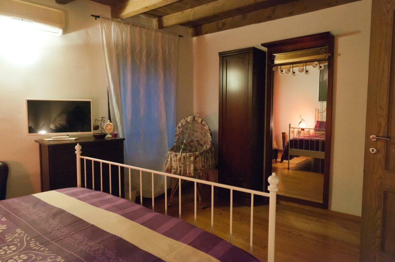 Casale Del Sole Garda Bed & Breakfast Monzambano Exterior photo