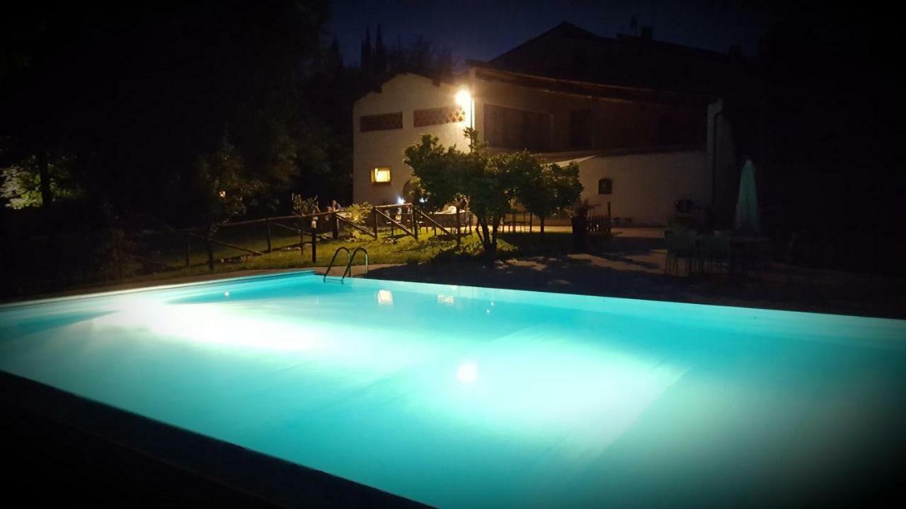 Casale Del Sole Garda Bed & Breakfast Monzambano Exterior photo